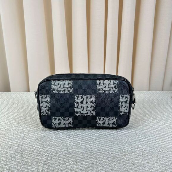 Louis Vuitton Women Pre-Loved Bag Very Good Condition - Picture 2 of 4